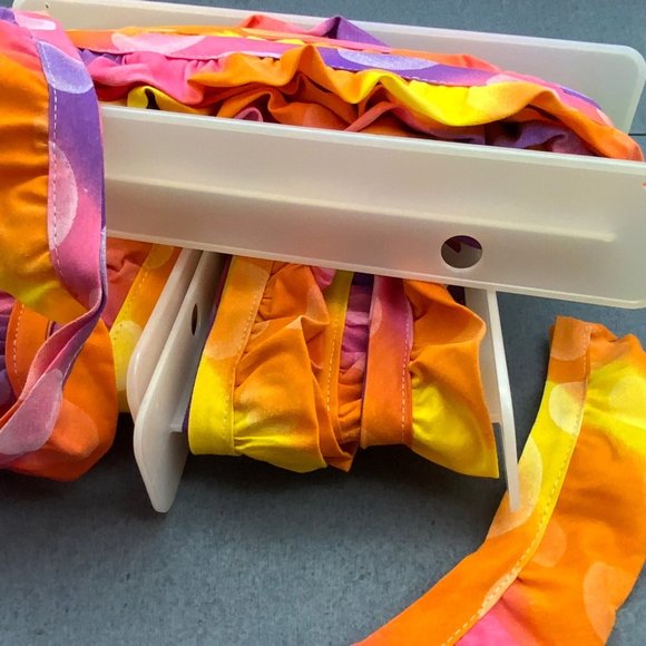 Vintage Ruffled Trim Pink Orange Yellow Purple Dot 2 Bolts - Picture 2 of 3
